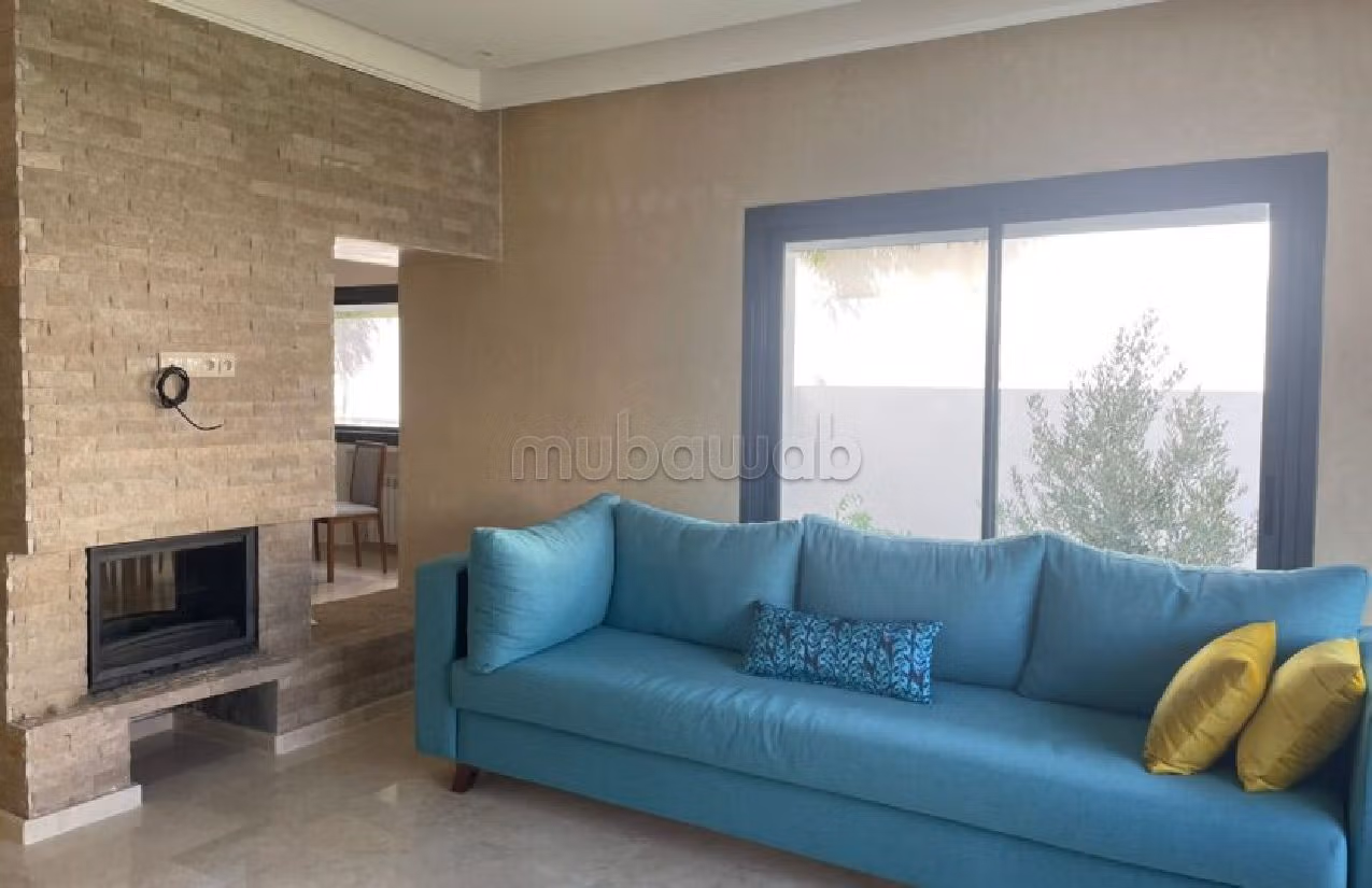 Villa a louer avec jardin situation la montagne surface 1000 m²