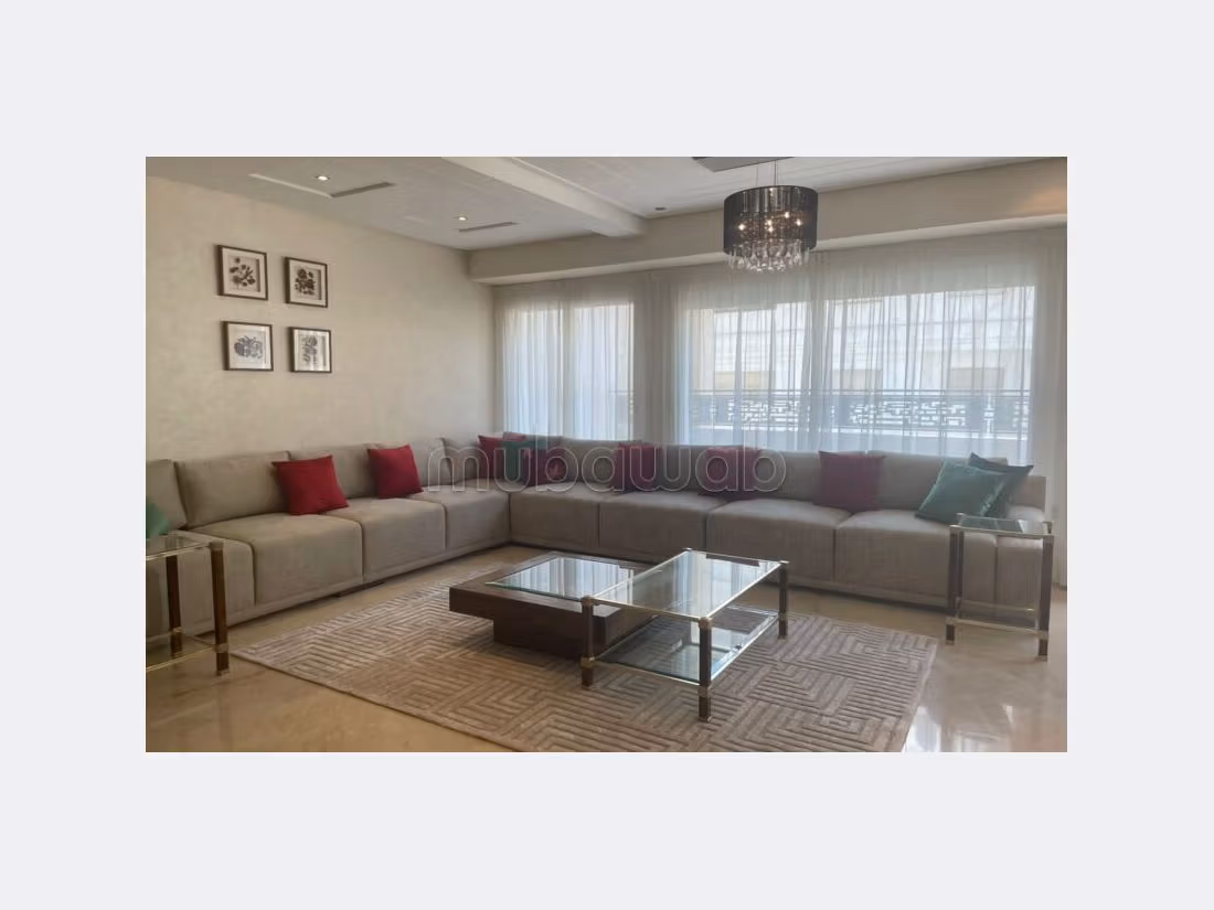 Appartement avec terrasse a louer a tanger centre ville