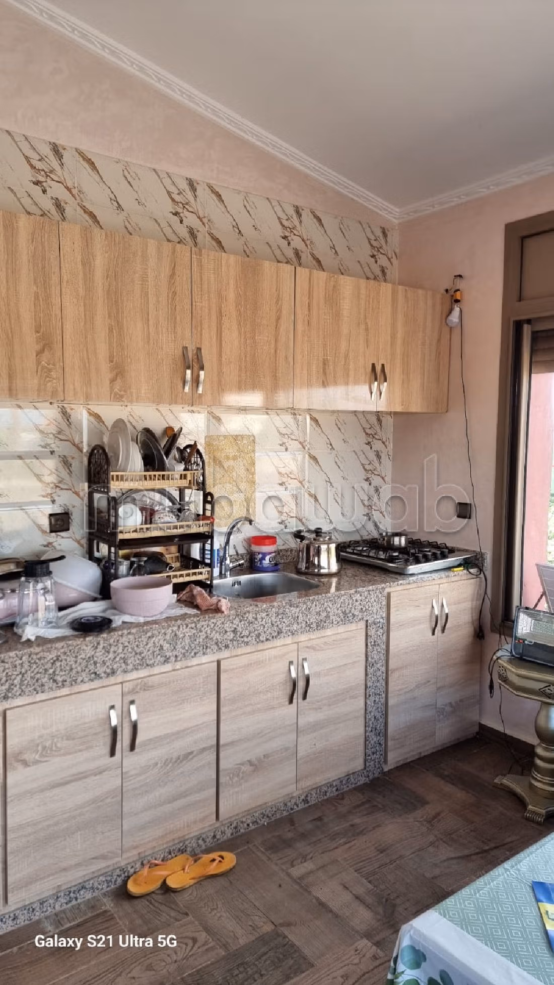 مزرعة رائعة للبيع ب المدخل الجنوبي. المساحة الإجمالية 10000 م². إقامة مراقبة 24/24