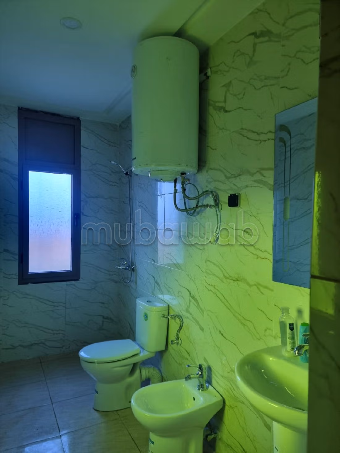 مزرعة رائعة للبيع ب المدخل الجنوبي. المساحة الإجمالية 10000 م². إقامة مراقبة 24/24