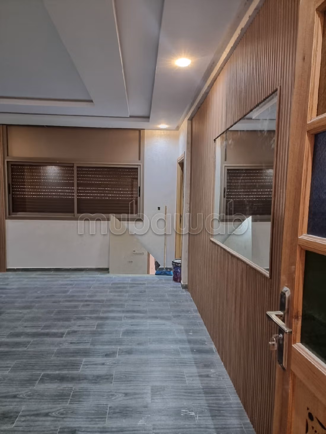 مزرعة رائعة للبيع ب المدخل الجنوبي. المساحة الإجمالية 10000 م². إقامة مراقبة 24/24