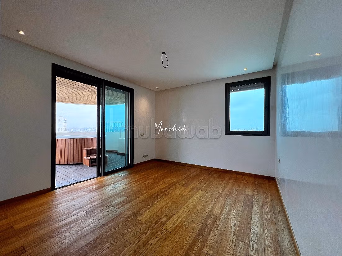 Casablanca marina penthouse a louer