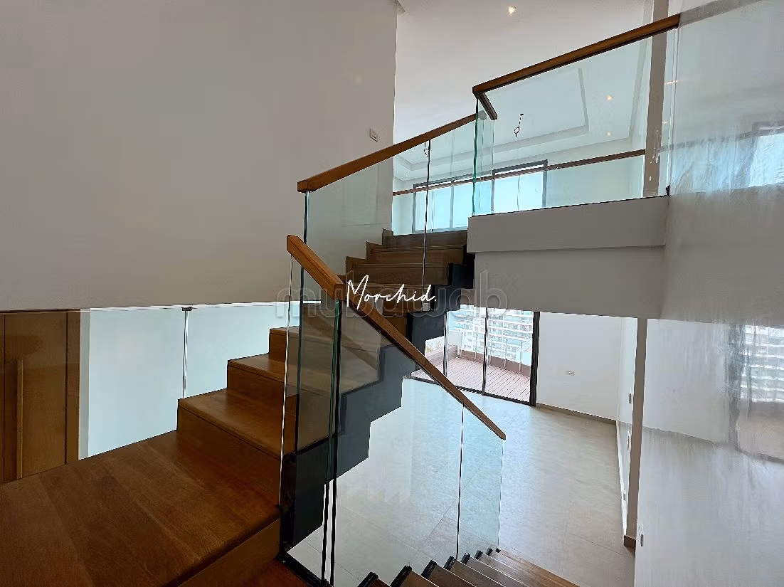 Casablanca marina penthouse a louer