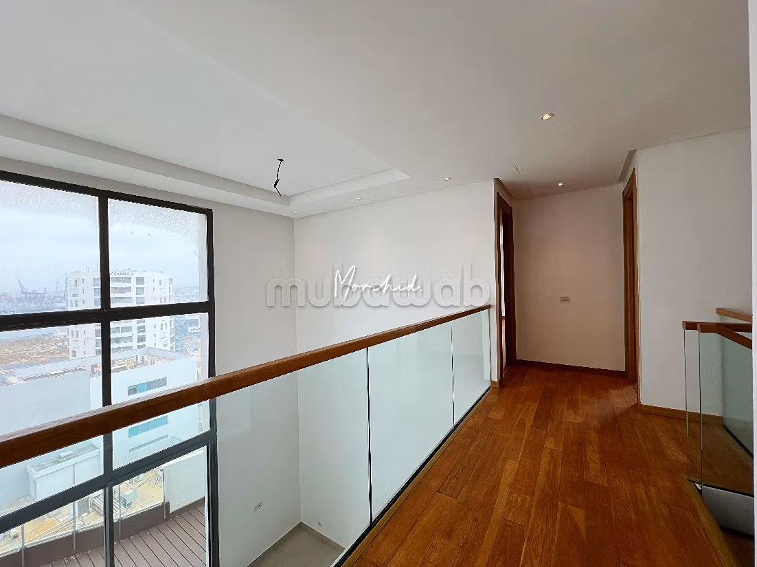 Casablanca marina penthouse a louer