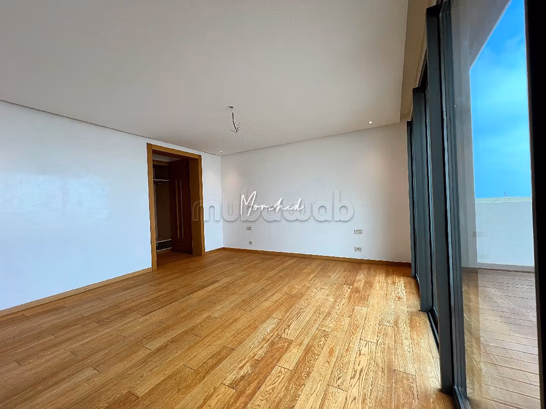 Casablanca marina penthouse a louer
