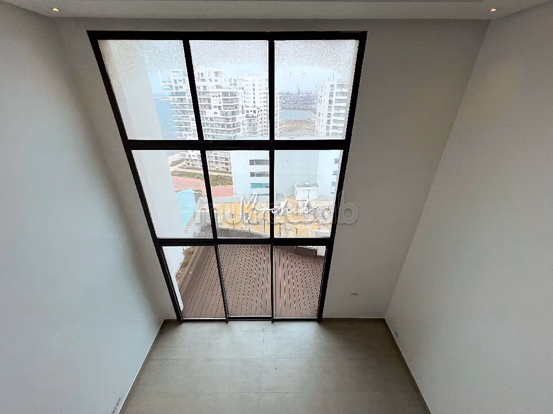 Casablanca marina penthouse a louer