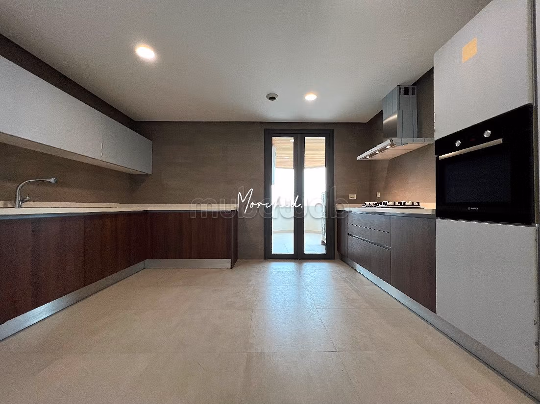 Casablanca marina penthouse a louer