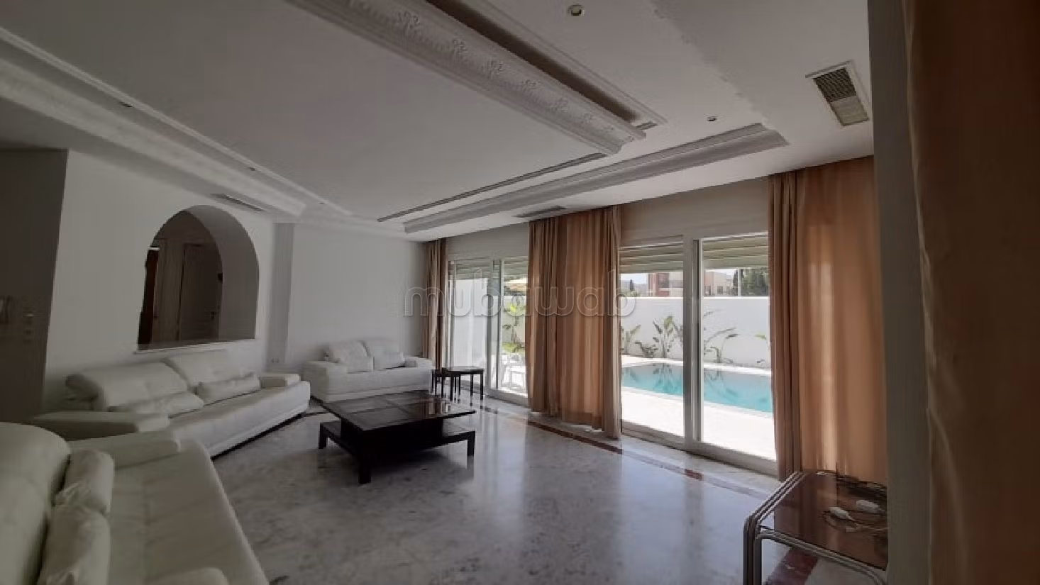 Luxury villas & houses for rent in Yasmine Hammamet. Large area 500 m². Double glazing, Robust door
