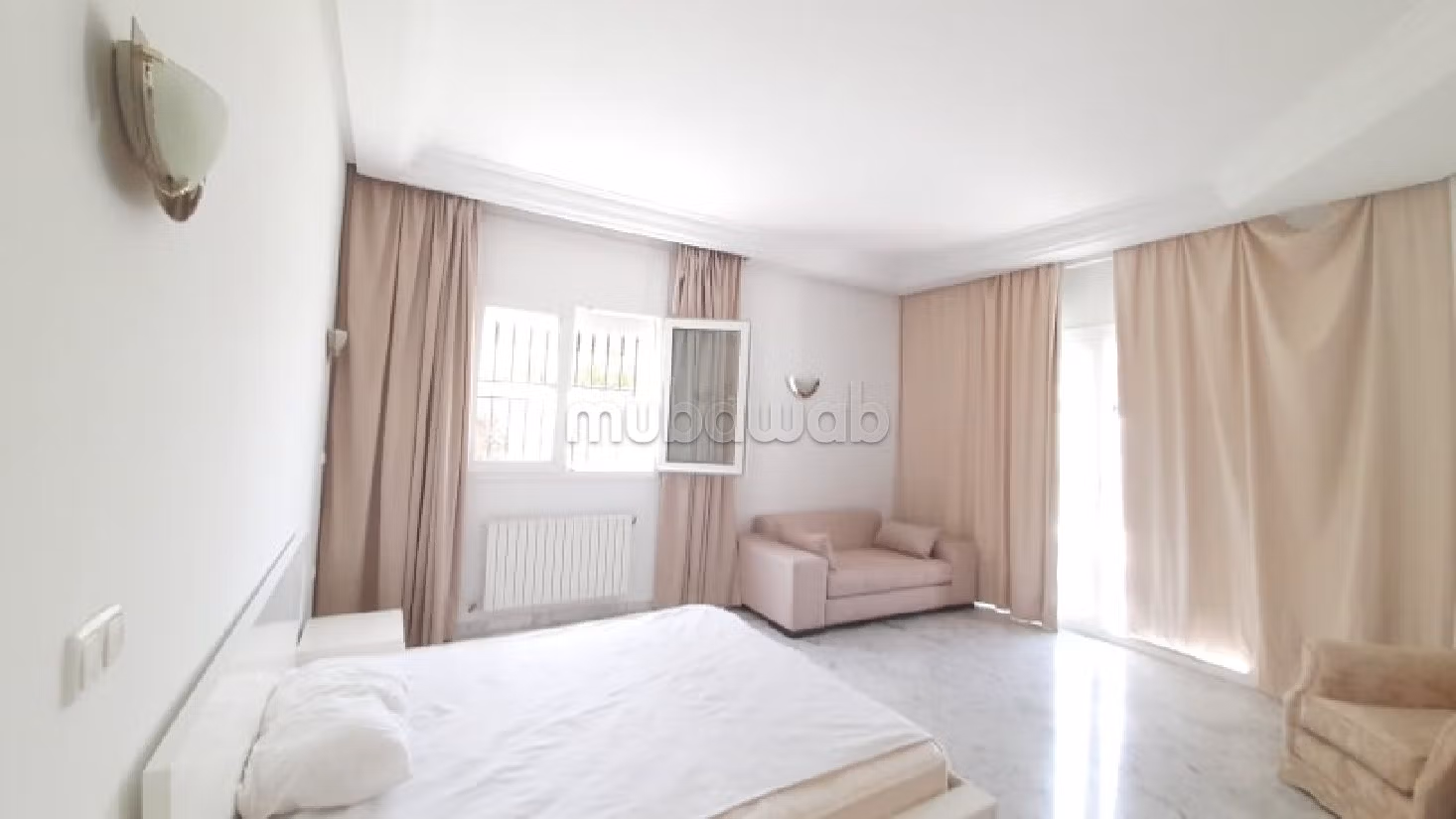 Luxury villas & houses for rent in Yasmine Hammamet. Large area 500 m². Double glazing, Robust door