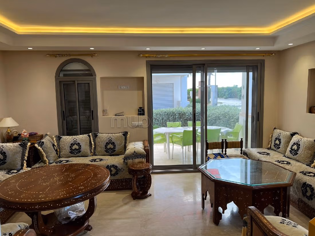 فيلا ممتازة للبيع بسيدي رحال. 6 قطع كبيرة. شرفة وحديقة