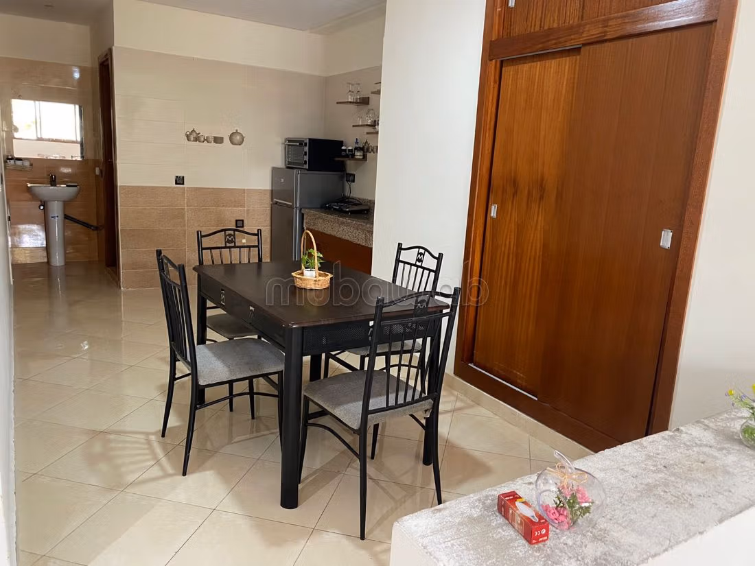 À louer un très bel appart 2p meublé à agdal