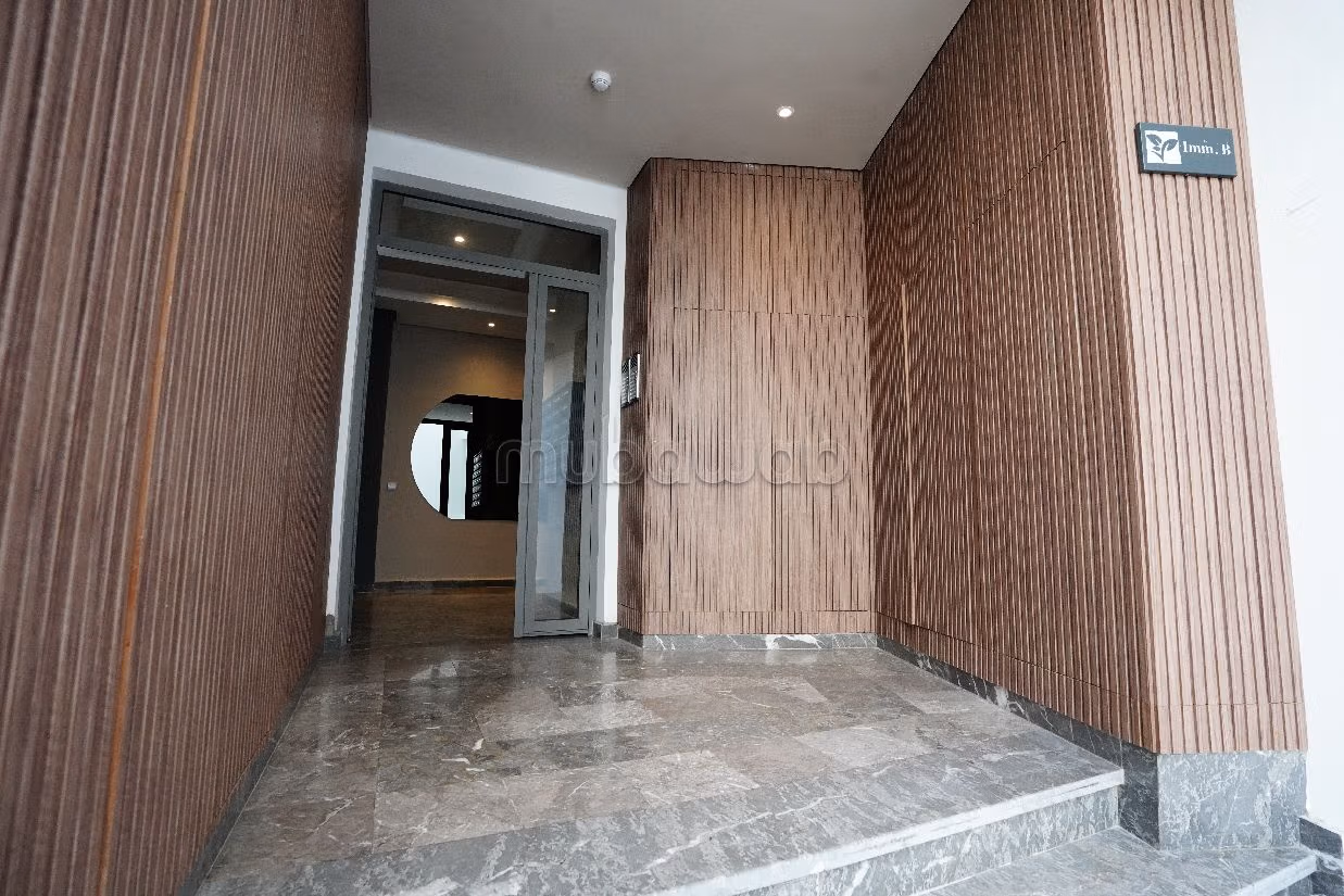 Apartment for sale in Aïn Sebaâ. 2 beautiful rooms. 