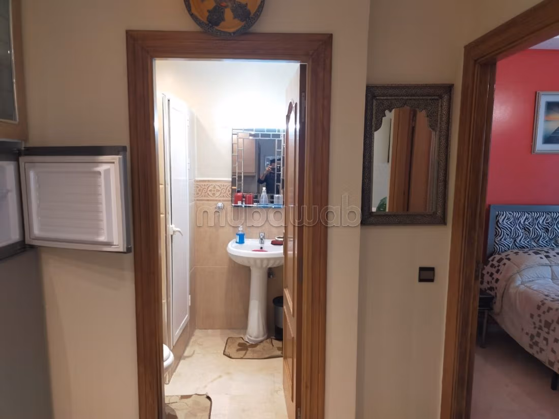 Appartementen huren in Benjdia. 1 Slaapkamer. Gemeubileerd. 