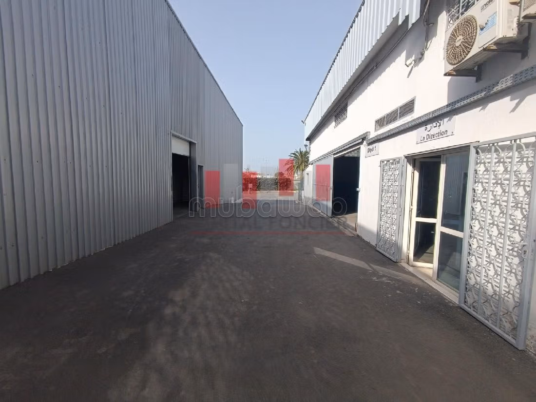 Parc logistique à la location de 2200m2 de surface Ain sbaa / Bernoussi