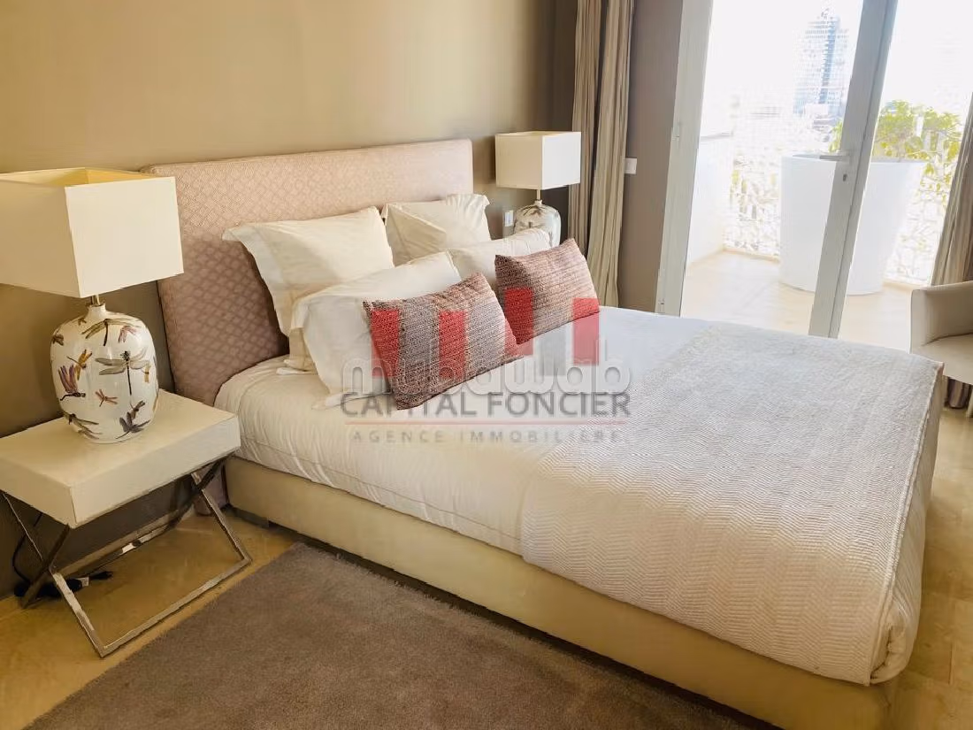 Affitta il tuo appartamento a Casablanca Finance City. 5 ampi locali. Ammobiliato