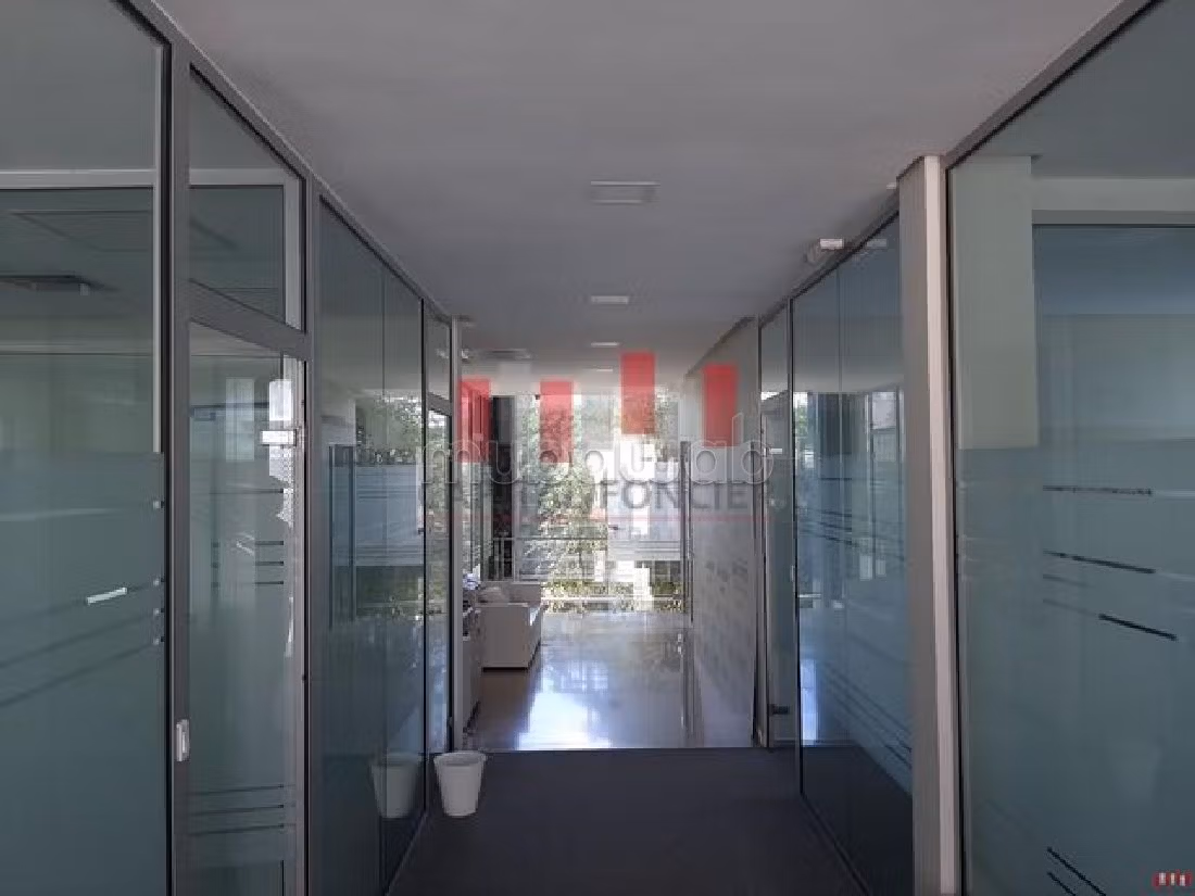 Lujosa villa en alquiler en Palmier. Superficie de 820 m². Con ascensor y terraza