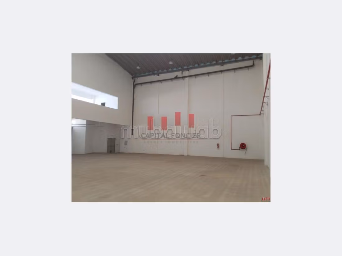 Site industriel de 2640 m2 idéal pour la logistique a ain sebaa a la location