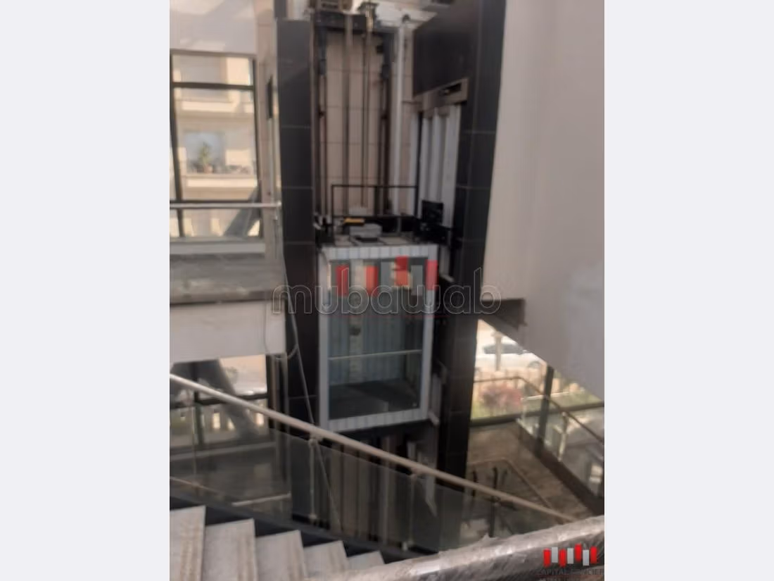 Alquiler de inmuebles en Maârif Extension. Superficie de 2100 m². 