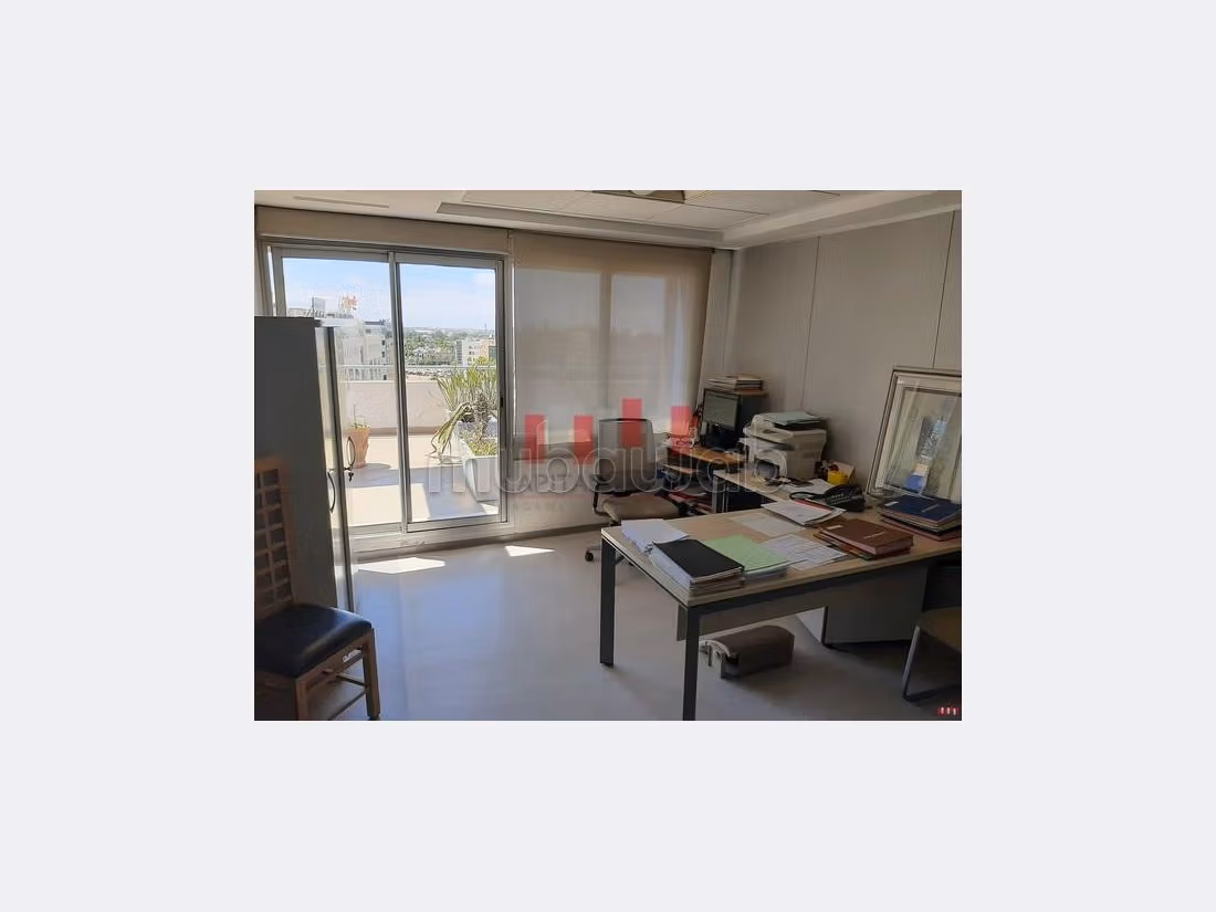 Plateau de bureau premium aménagé de 840 m2 a la colline sidi maarouf a la location