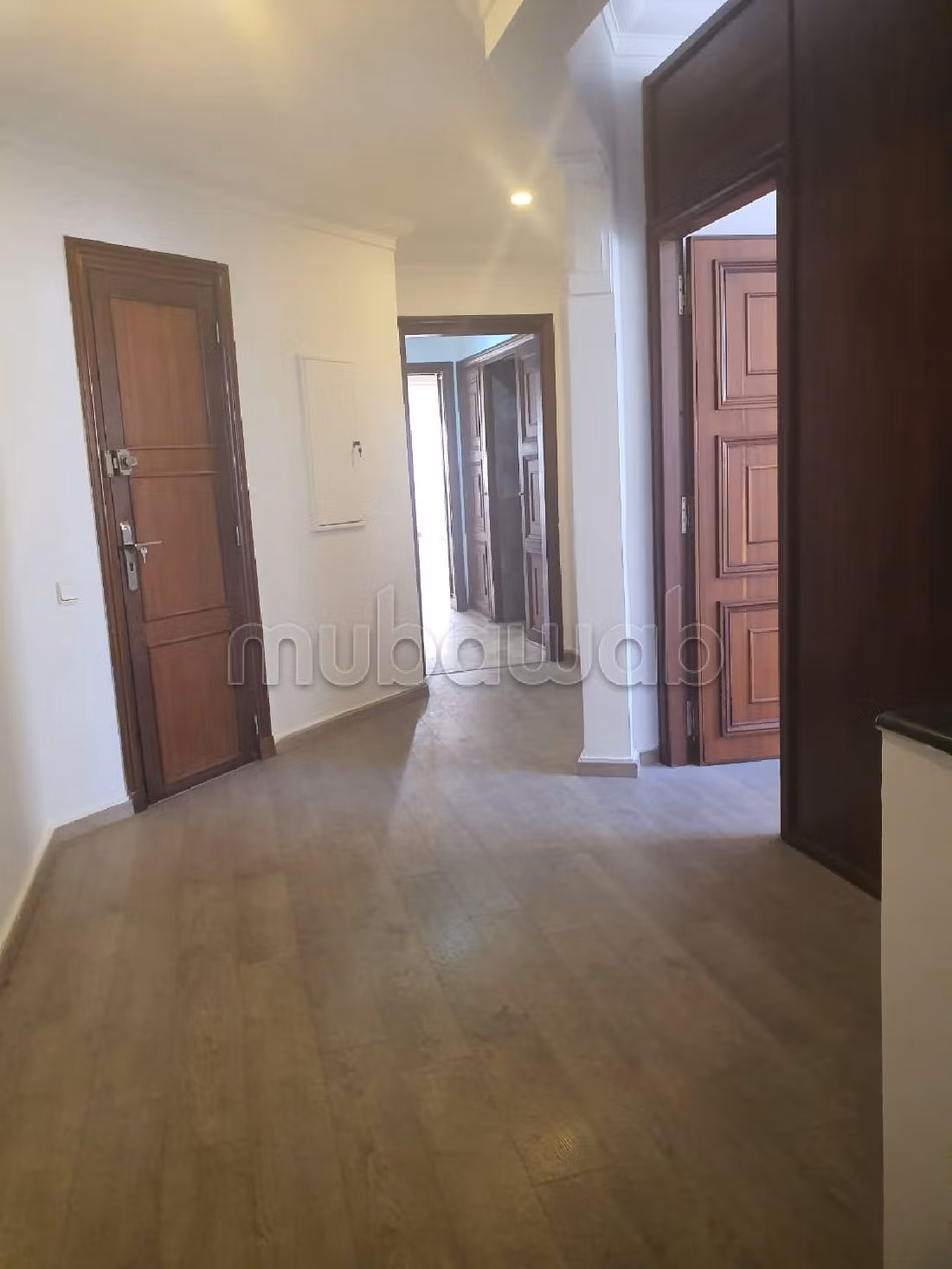 Bellissimo appartamento in affitto a Racine. 4 camere. Con ascensore e terrazzo. 