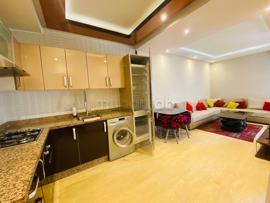 Apartment for rent in Maârif. 2 large living areas. Furnishings. Mubawab