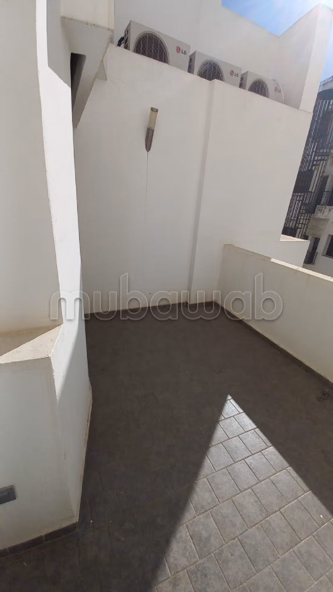 Appartamento in affitto a Racine. Superficie di 130 m². Garage e ascensore.