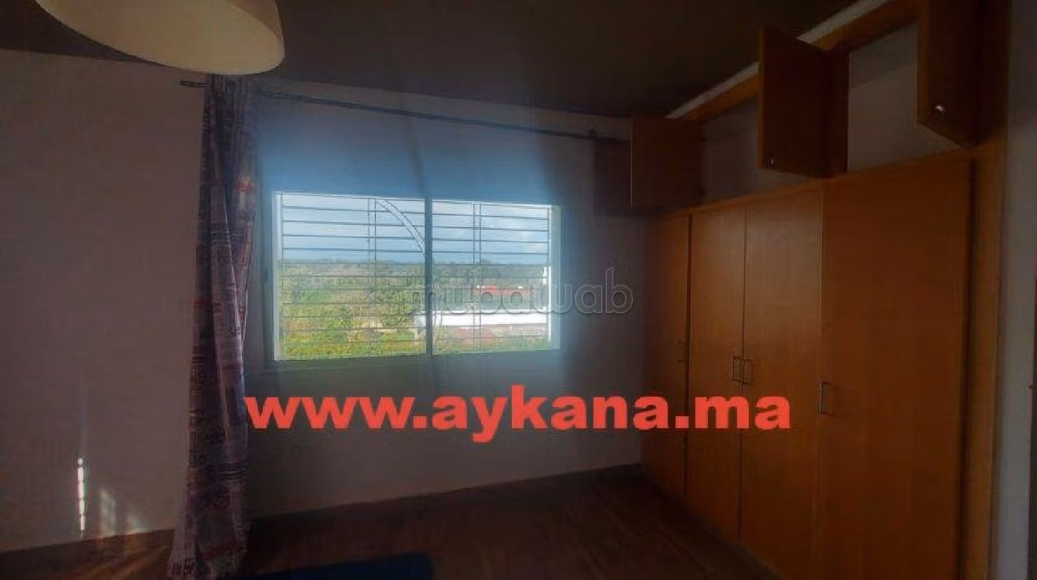 Villa de alto standing en venta en Harhoura. 8 habitaciones grandes. Jardín. 