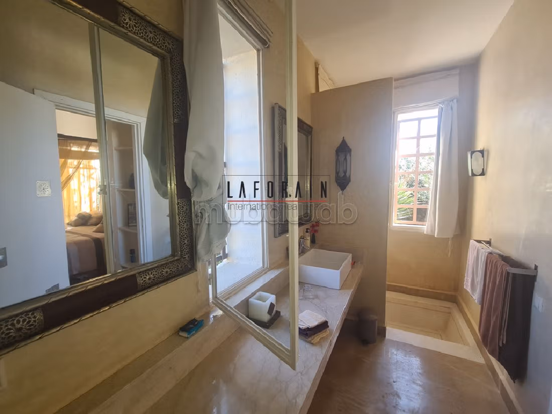 Superbe villa moderne avna