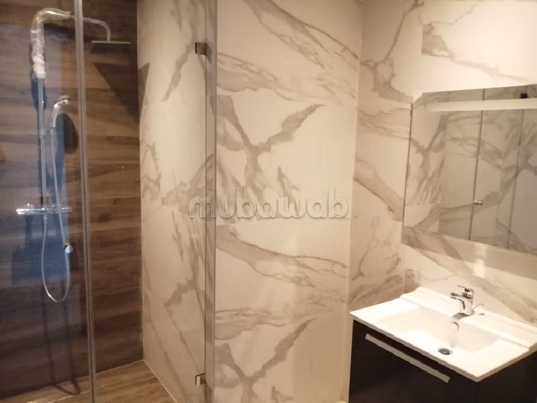 À louer appartement de haut standing 2 Ch au CFC