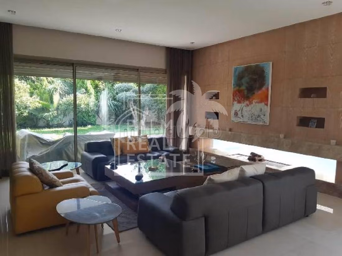 Top affaire magnifique villa a vendre a casablanca ouasis