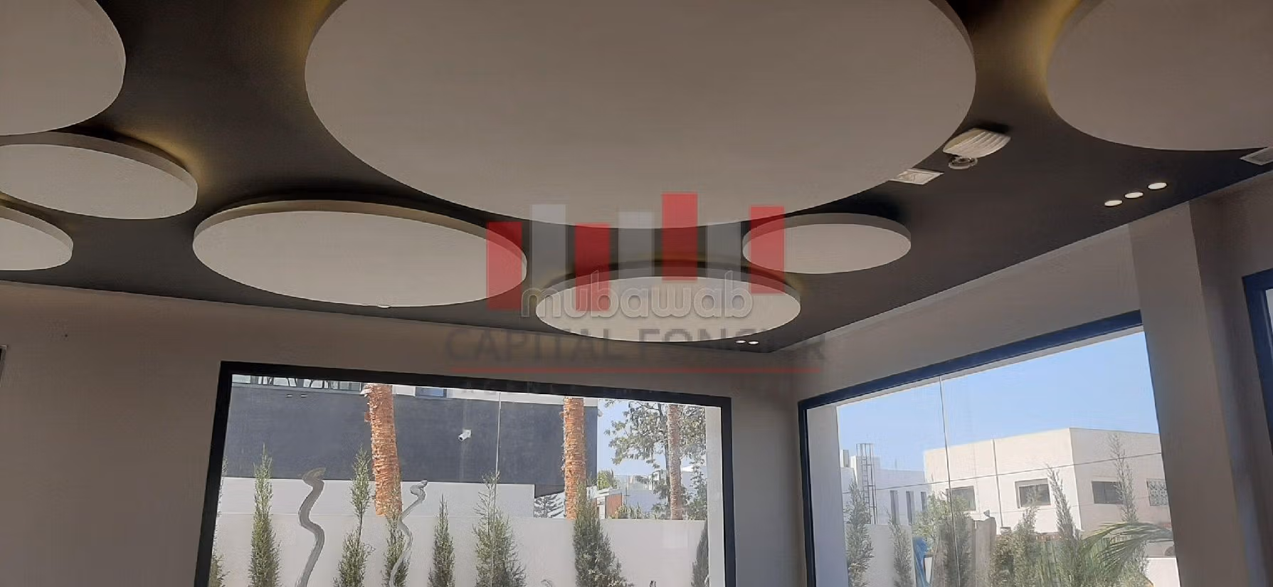 Ufficio da affittare a CIL (Hay Salam). Superficie di 600 m². Grande terrazzo. 