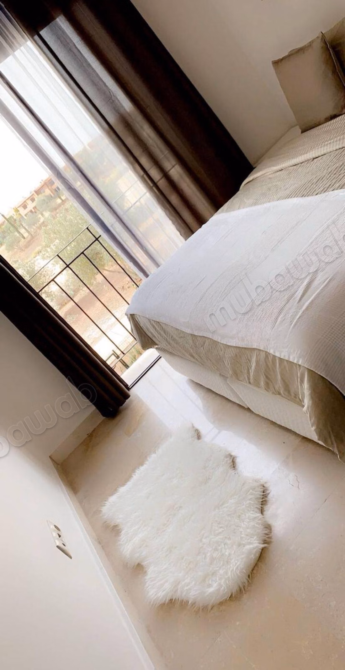 Small furnished villa front golf with pool