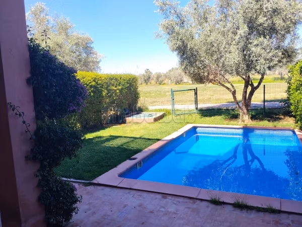 Straordinaria villa in affitto a Route de l'Ourika. 3 belle camere da letto. Ammobiliato