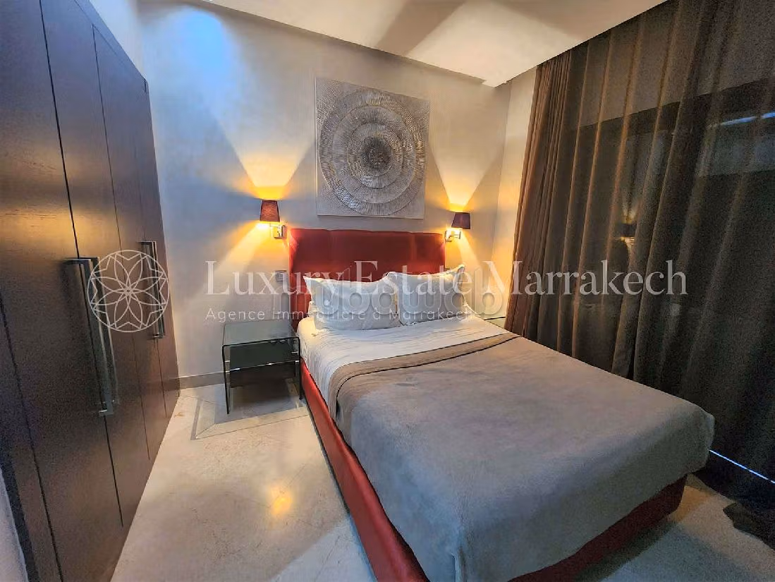 Piso en venta en Guéliz. 2 hermosas habitaciones. Residencia con conserje, aire condicionado general. 