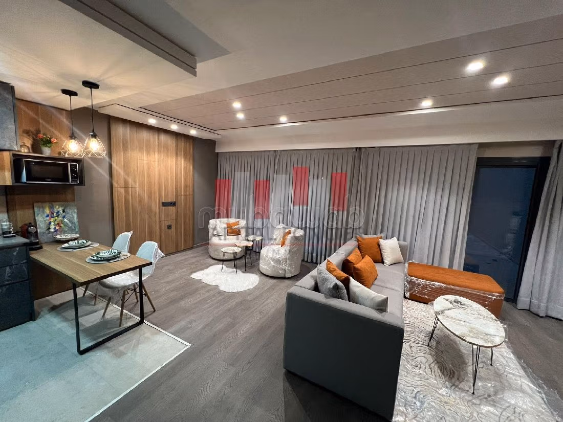 Bellissimo appartamento in affitto a Centre Ville. 1 bella camera da letto. Ammobiliato