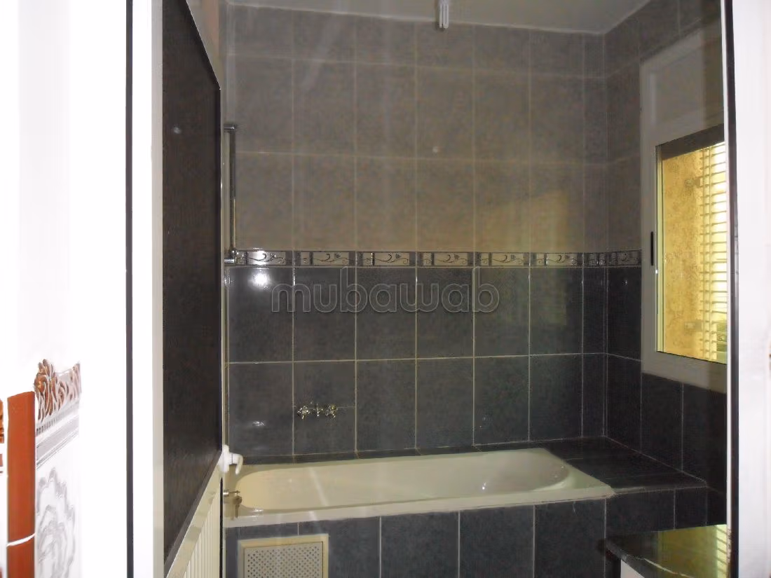 House for sale. 2 beautiful rooms. Terrace