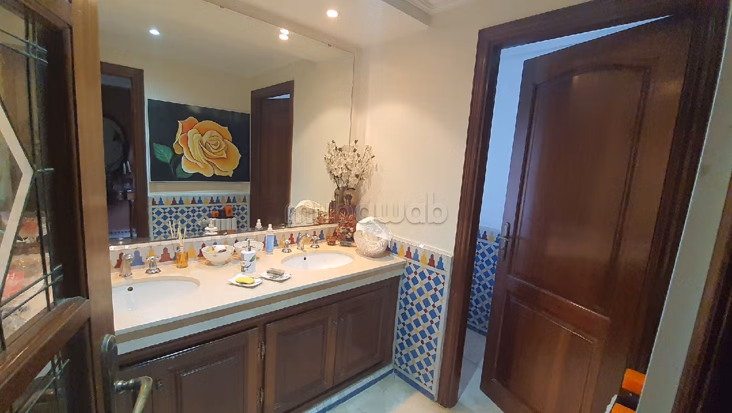 Se vende villa de lujo en Californie. Área total 600 m². Aire condicionado y piscina