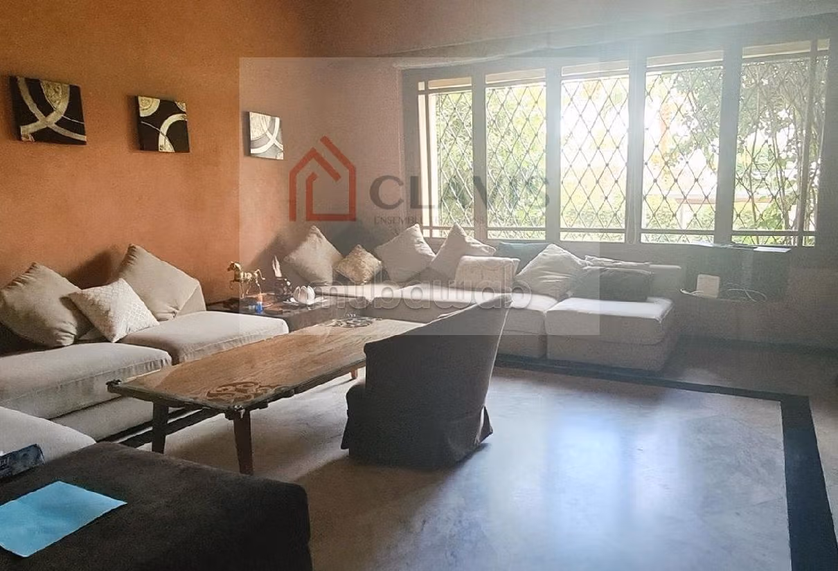 Maestosa villa in affitto a Californie. Superficie 1200 m². ammobiliato.