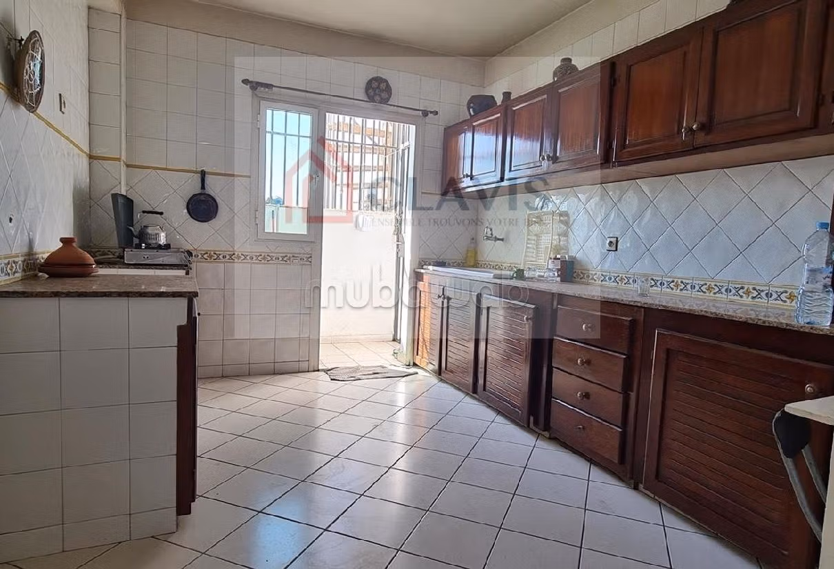 Appartement Quartier des Hôpitaux habitation ou Bureau