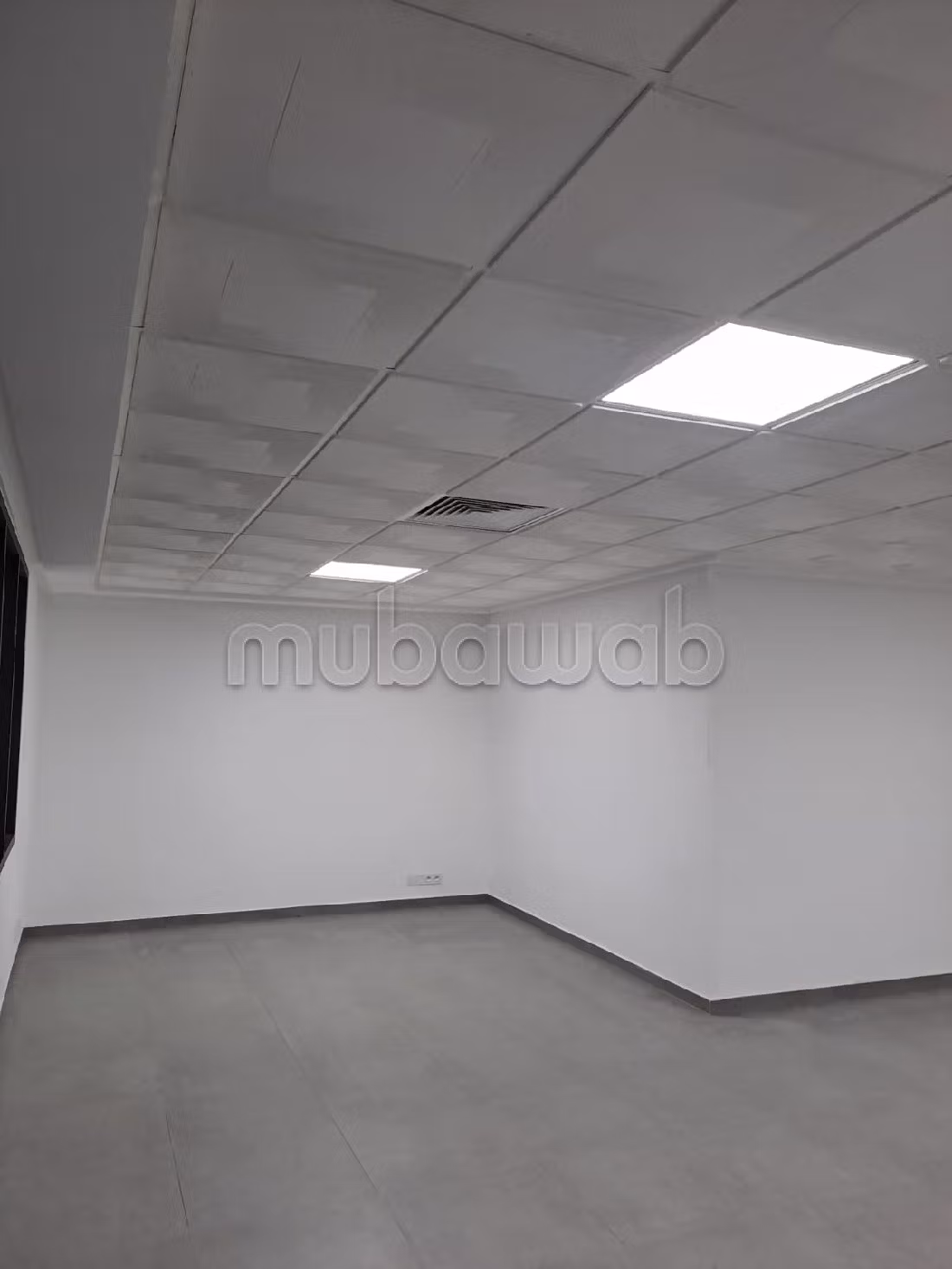 Ufficio da affittare a Beauséjour. Superficie 57 m².