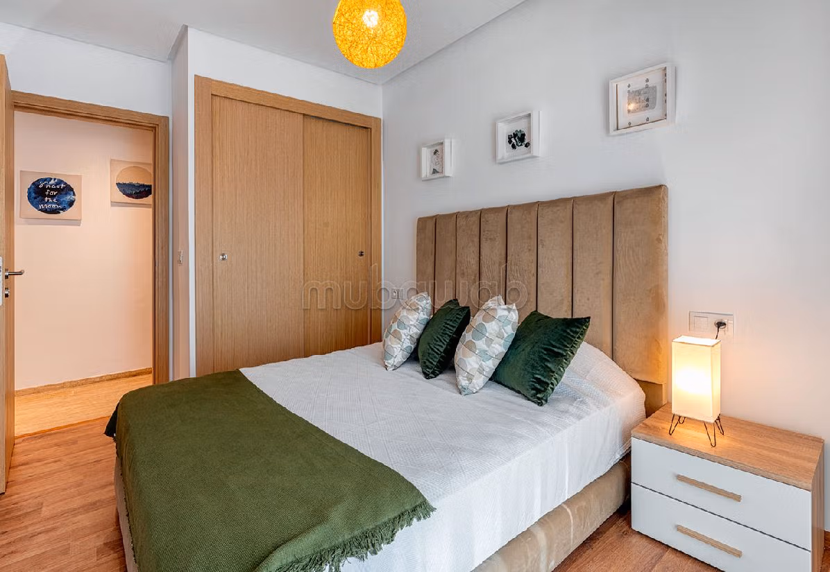 Sell apartment in Maârif Extension. Surface area 82 m². Gardeners, With Lift