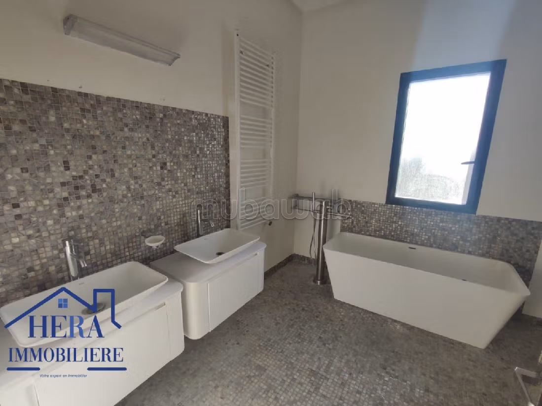 A louer Villa S4 haut standing à la Marsa