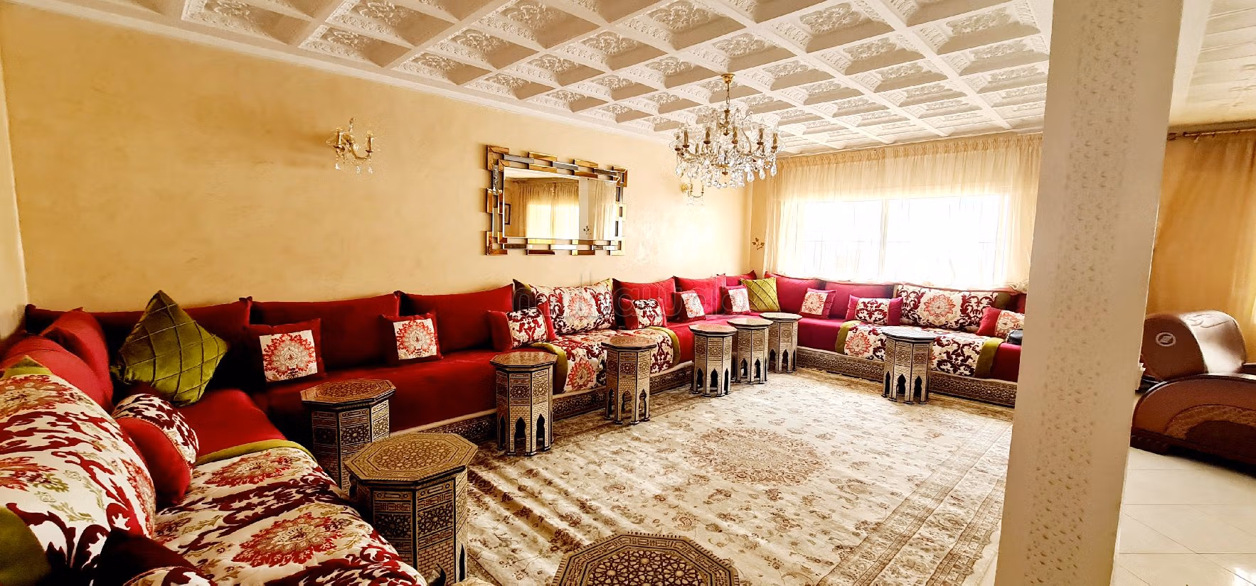 Grand appartement meublé à louer