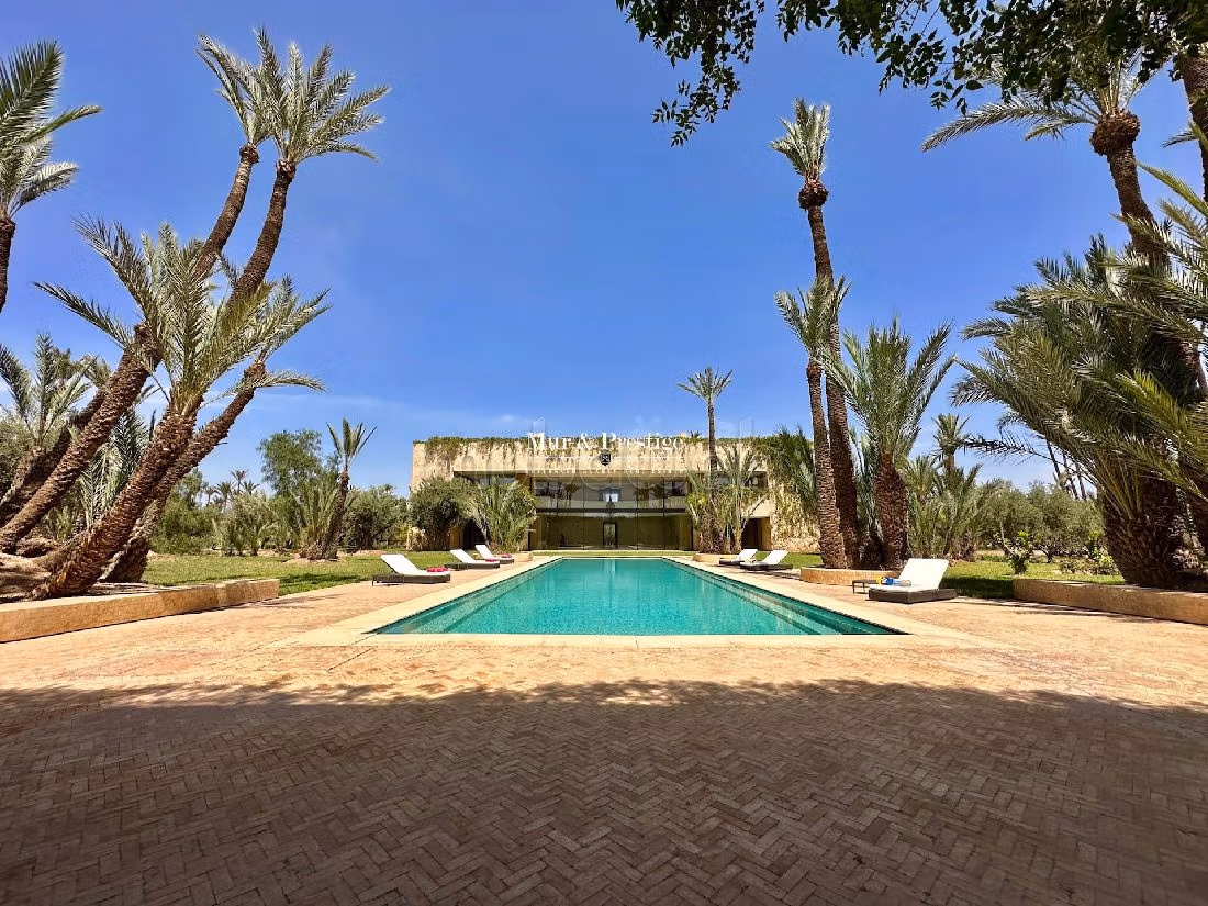 Propriété de Prestige sur 3 Hectares à Vendre à Marrakech 