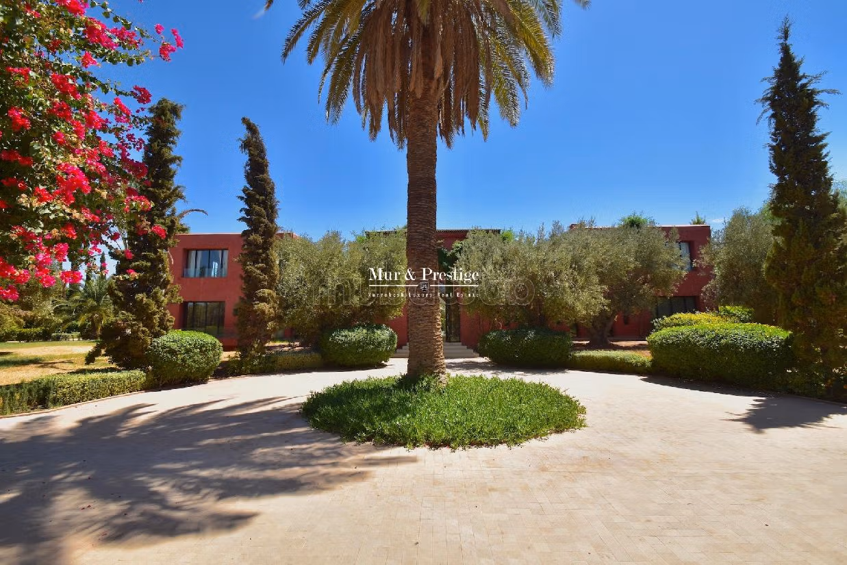Palais de 1 hectare à vendre sur Golf à Marrakech