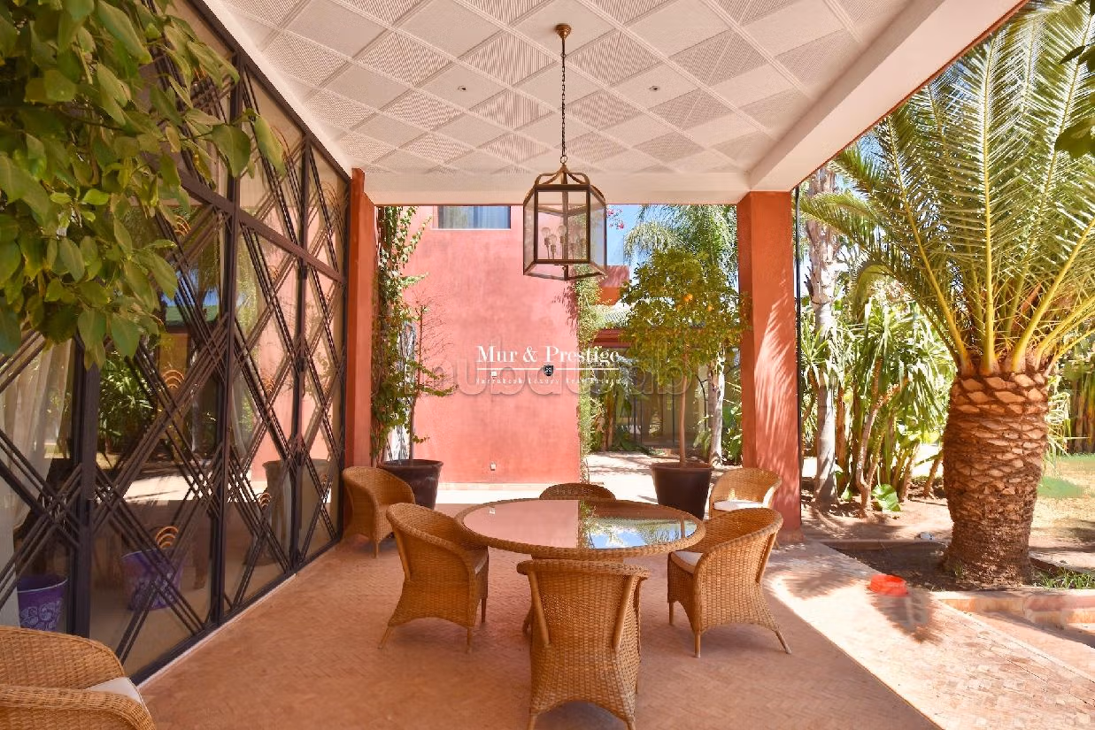 Palais de 1 hectare à vendre sur Golf à Marrakech