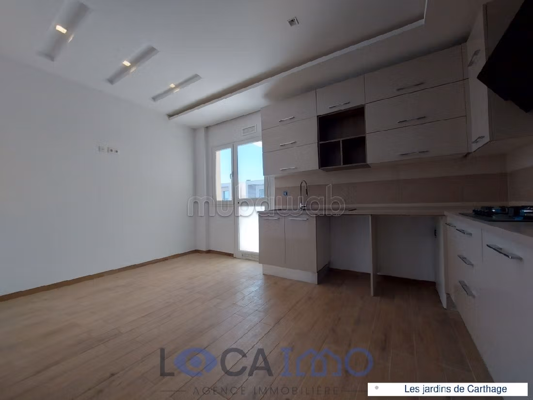 A vendre Penthouse en S3 aux Jardins de Carthage