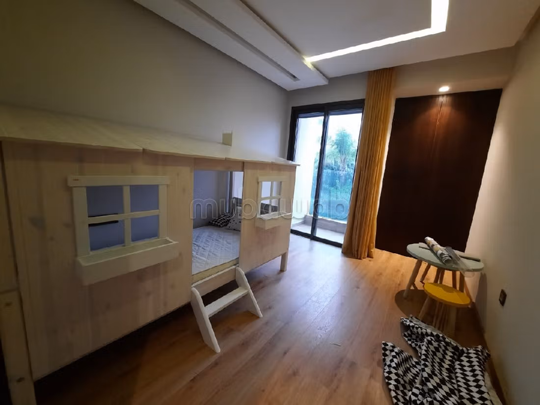 Splendido appartamento in affitto a Casablanca Finance City. 3 ampi locali. ammobiliato.