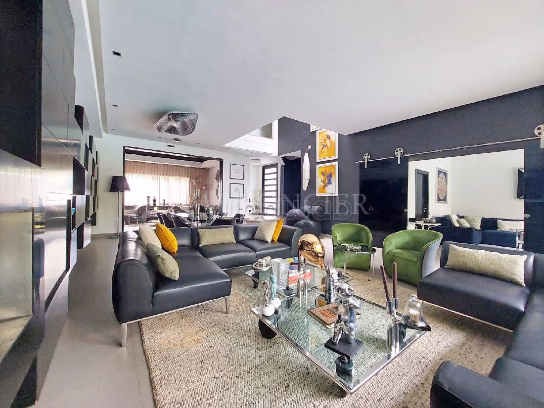 Location splendide villa meublée moderne avec rooftop et vue mer Ain Diab, Casablanca