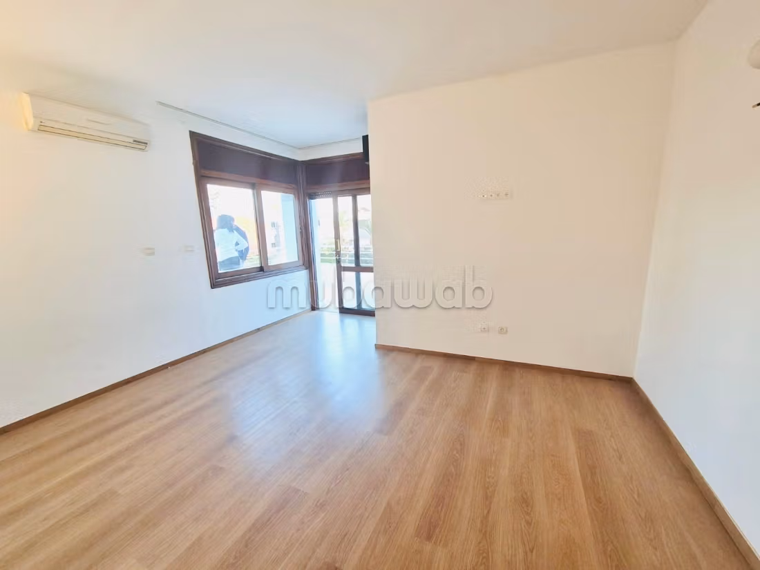 Cil location villa jardin piscine